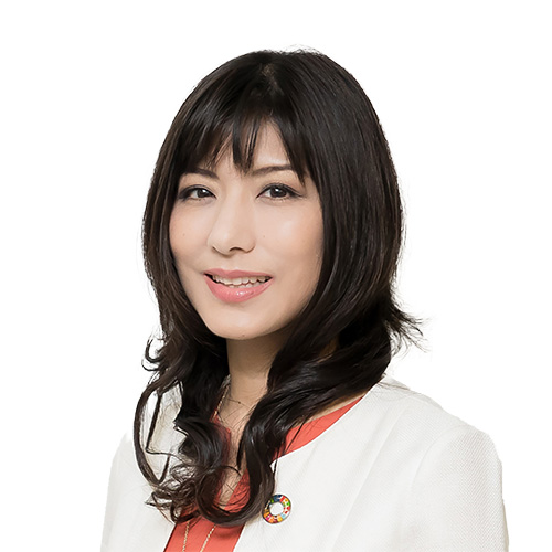 小室 淑恵 氏